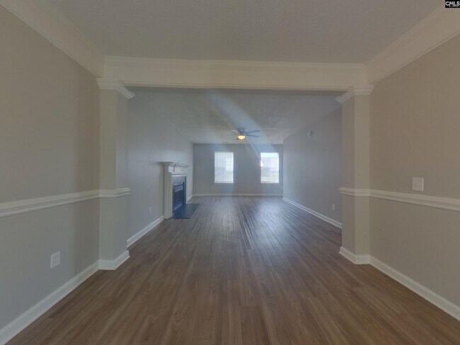 Building Photo - 116 Megan Ln