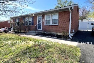 Building Photo - 3728 Red Fox Dr NW