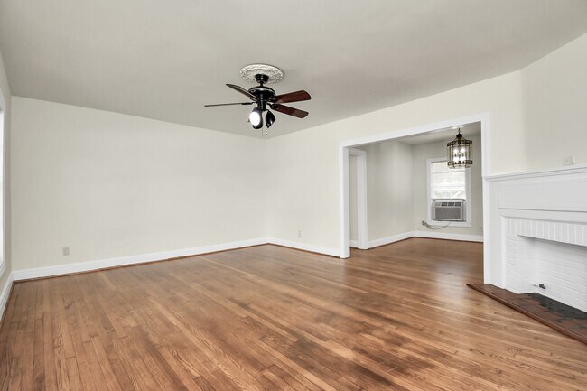 Foto del edificio - 4326 Jefferson St