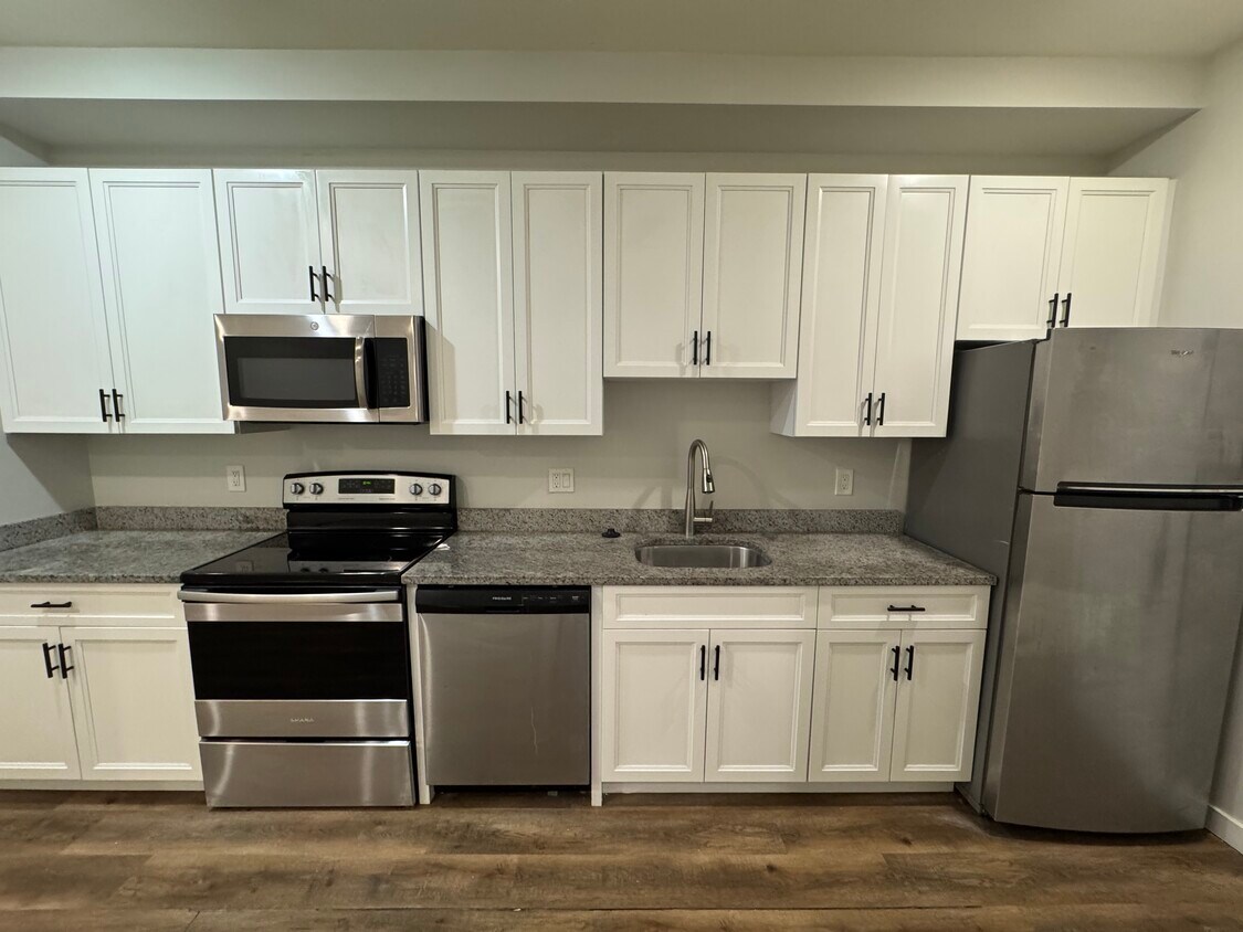 Foto principal - 707 N 40th St