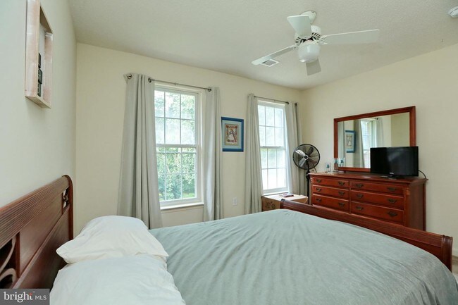 Foto del edificio - 7698 Weatherly Pl