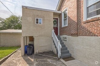 Building Photo - 311 Jefferson St