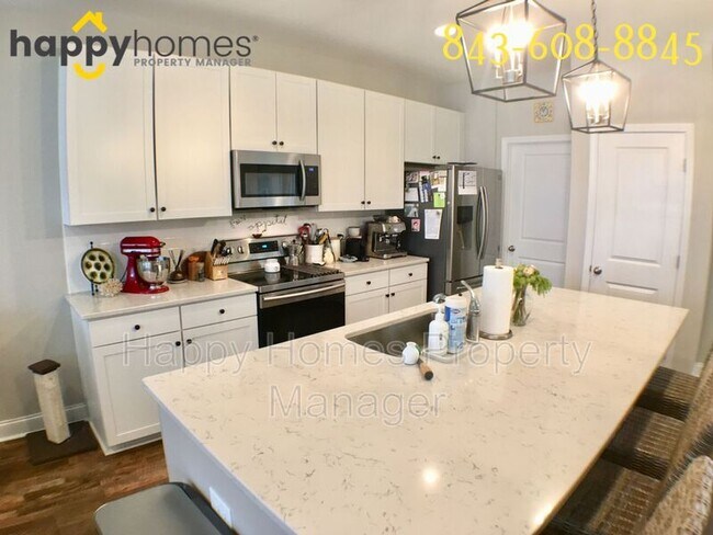 Foto del edificio - 7781 Montview Rd