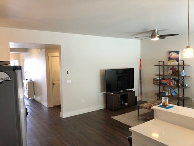 Building Photo - Newly Constructed 3 Bedroom Home in Manhat...