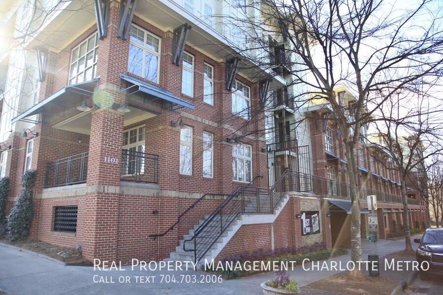 Primary Photo - Charming condo available now! Sign up for ...