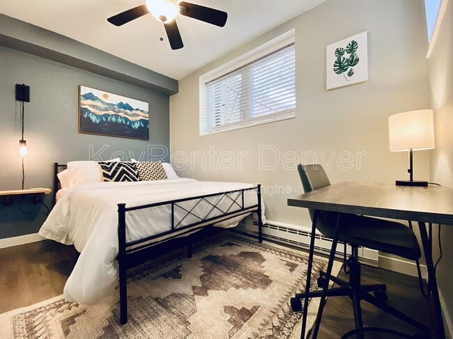 Photo - 1458 Ivy St Apartment