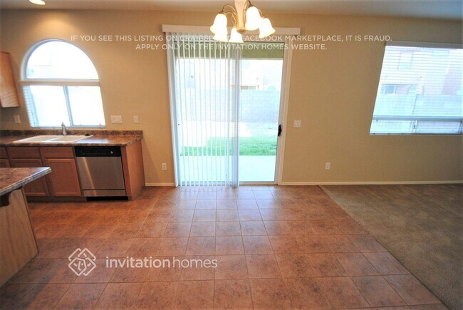 Foto del edificio - 8714 W Washington St