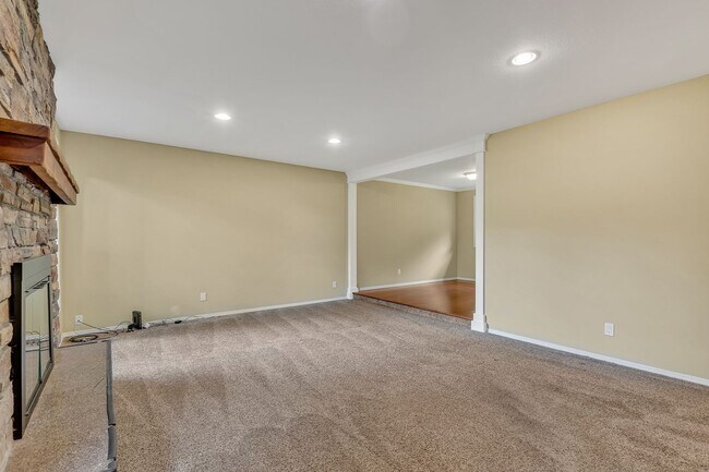 Foto del edificio - Spacious 3 Bedroom Home in Steilacoom