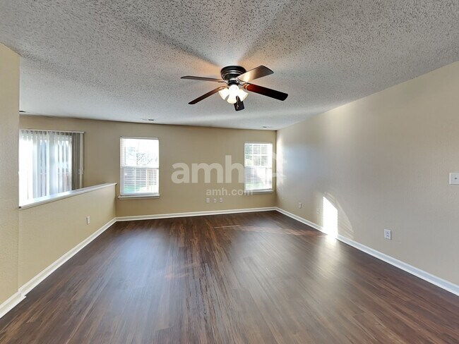 Building Photo - 5452 Wood Hollow Drive