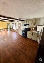 Building Photo - 663 Rd 5252