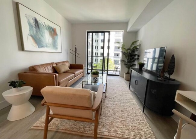 Foto del edificio - 2321 Laguna Cir