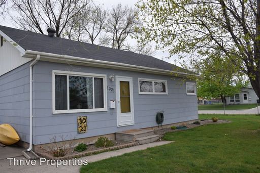Primary Photo - 1021 E Meade St