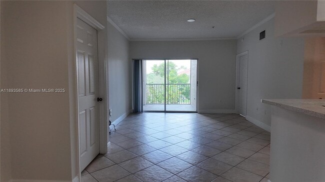Foto del edificio - 11661 W Atlantic Blvd