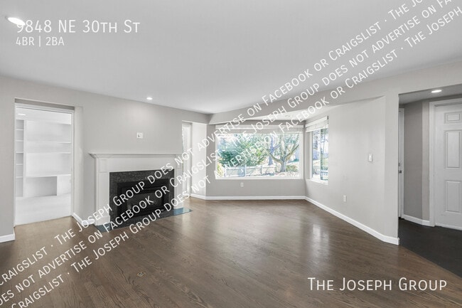 Foto del edificio - 9848 NE 30th St