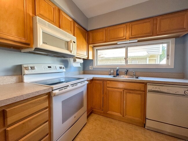 Building Photo - 52 Currier Way