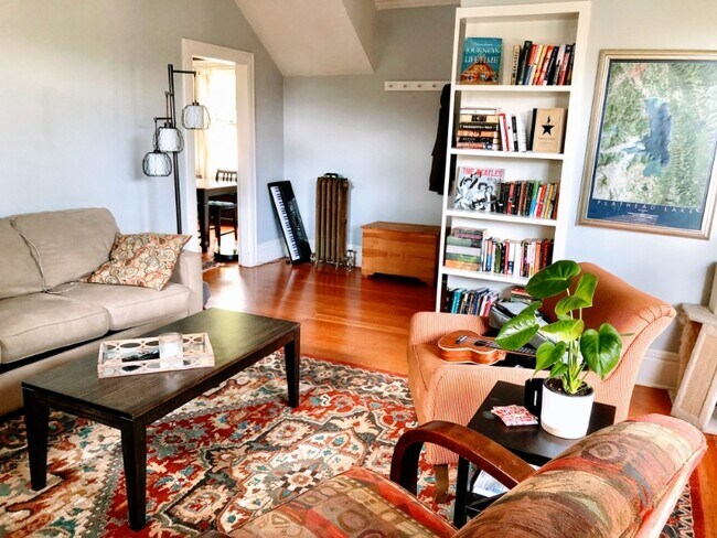 Foto del edificio - 4275 Whitman Ave N