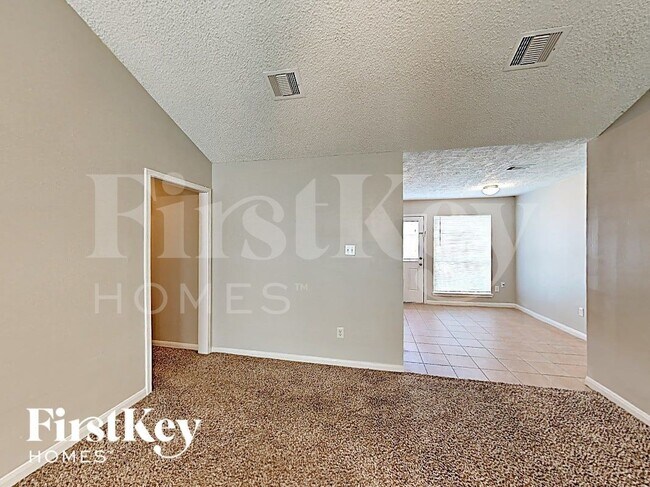 Foto del edificio - 11319 Snow Bay Dr