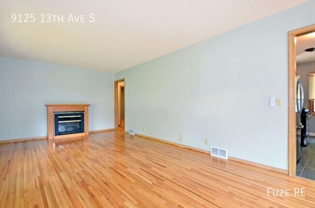 Foto del edificio - 9125 13th Ave S