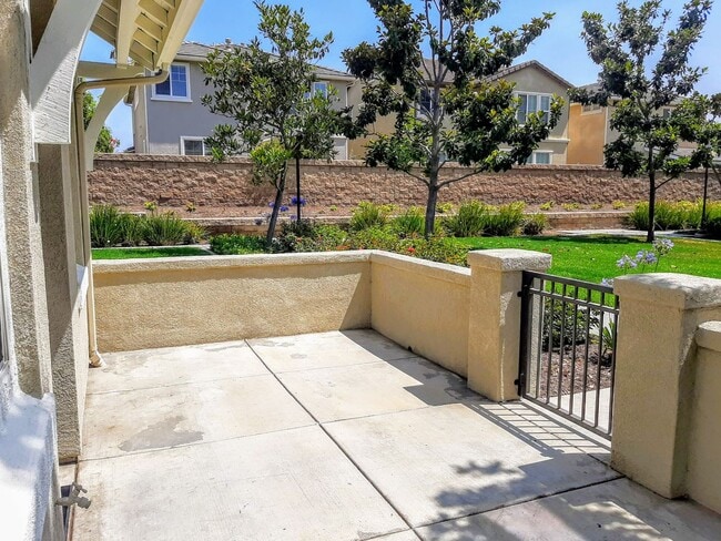 Building Photo - 6954 Castor St