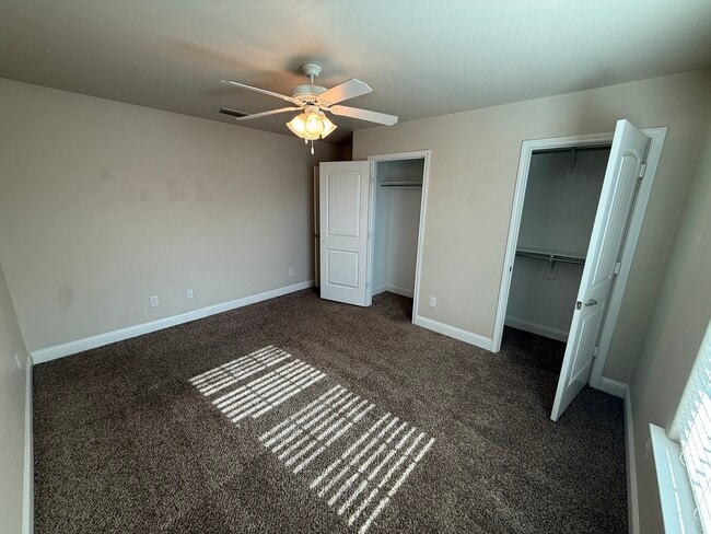 Building Photo - 9708 Quitman Ave