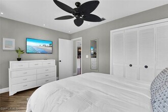 Building Photo - 167 Torrey Pines Point