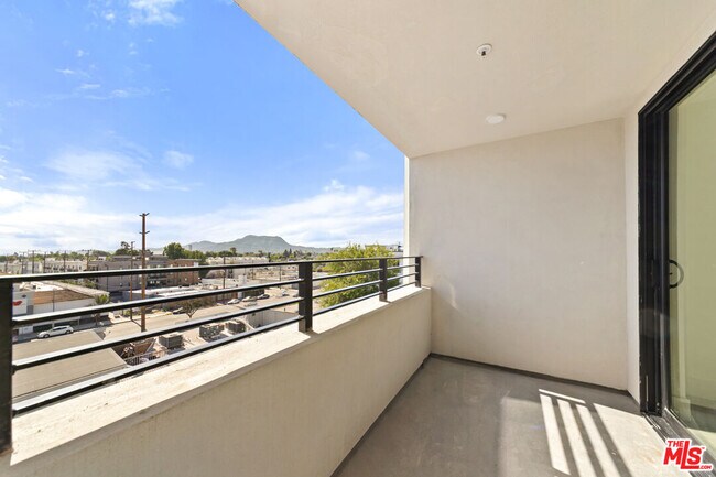 Foto del edificio - 11013 Hartsook St