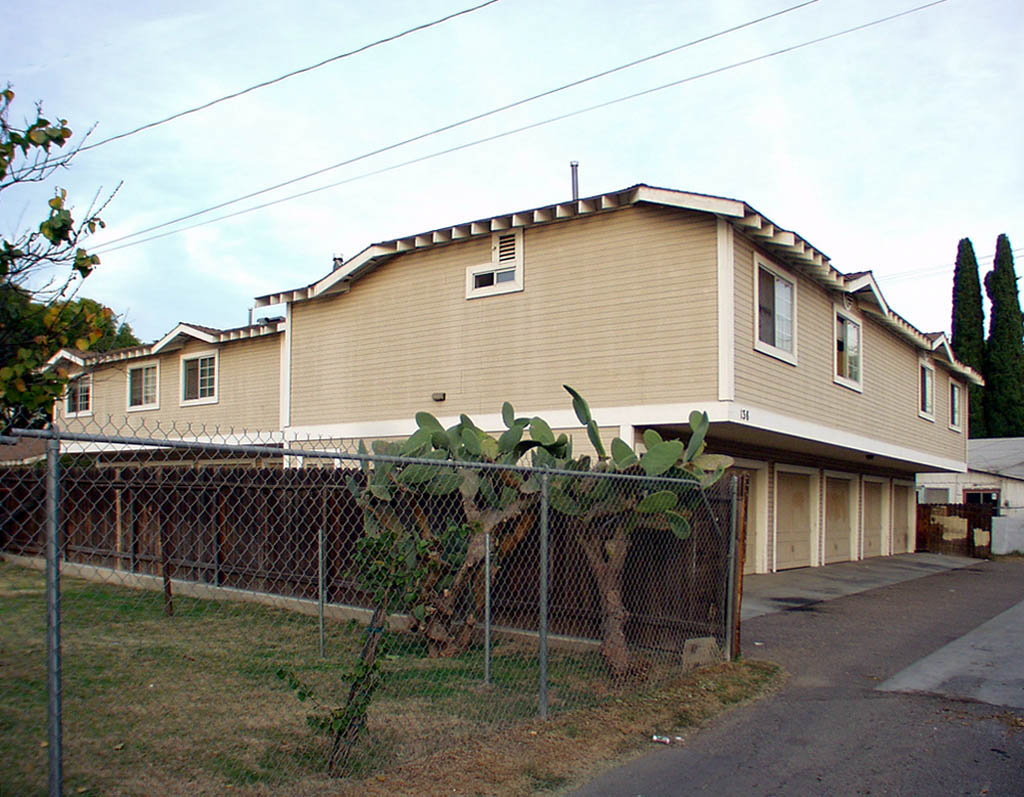 Alternate view - 138 E Valencia Dr