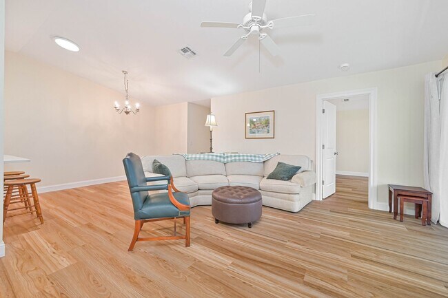 Building Photo - NOW AVAILABLE - 2/2 w/ Office Study - 2 Ca...