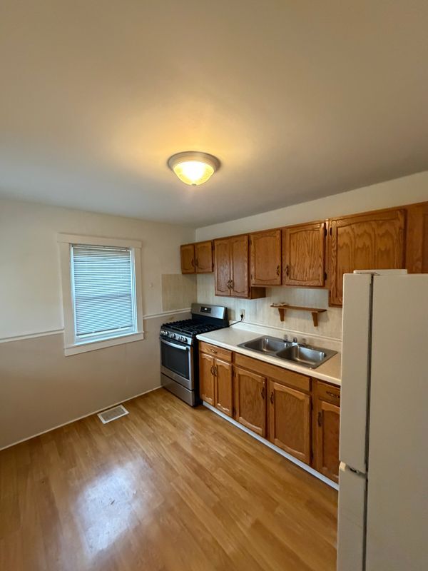 Foto del edificio - 20 N Pine St