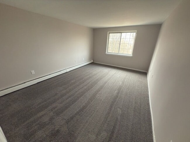 Interior Photo - Eastwood Terrace