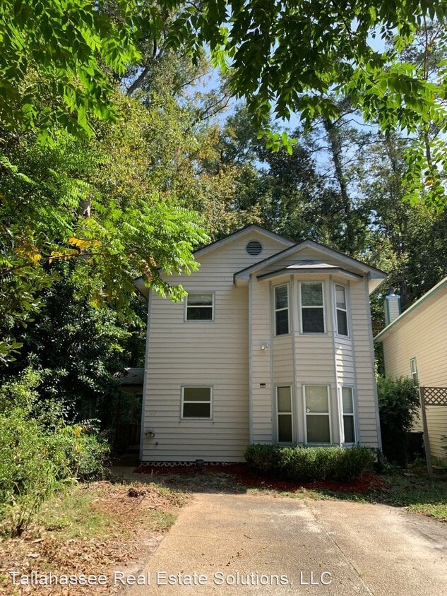 Primary Photo - 3 br, 2.5 bath House - 1742 Nestlewood Ln