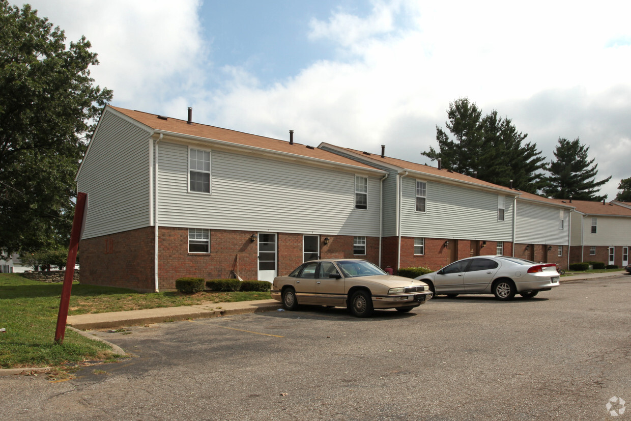 Foto del edificio - Whispering Creek Apartments
