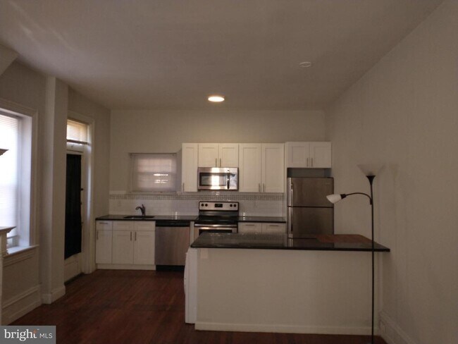 Foto del edificio - 6845 Germantown Ave