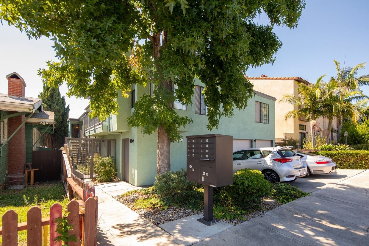 Primary Photo - NEW Studio with In-Unit Laundry, Assigned ...
