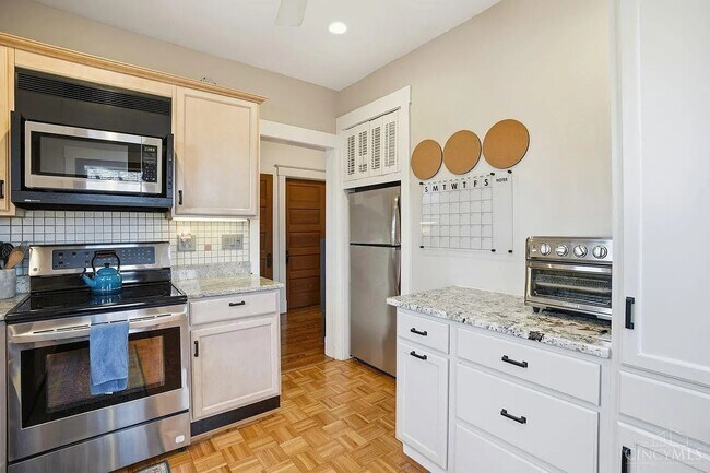 Foto del edificio - 3637 Brentwood Ave