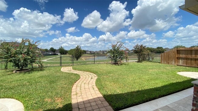 Foto del edificio - 22219 Bridgestone Pine Ct