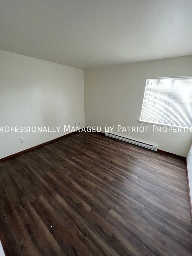 Foto del edificio - 1153 Emerald Terrace