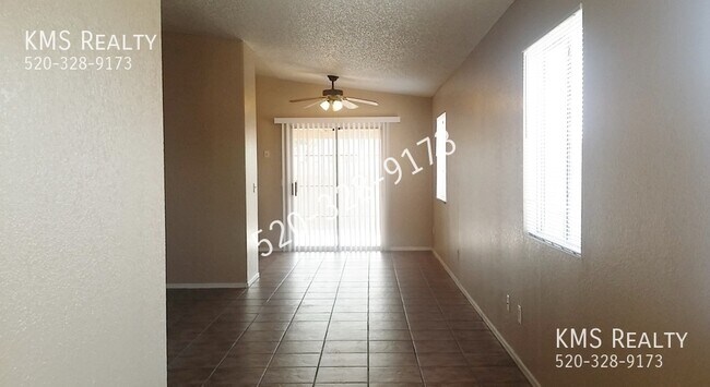 Building Photo - 6070 N April Dr