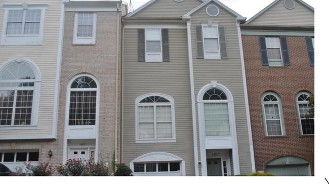 Building Photo - 14017 Gullivers Trail