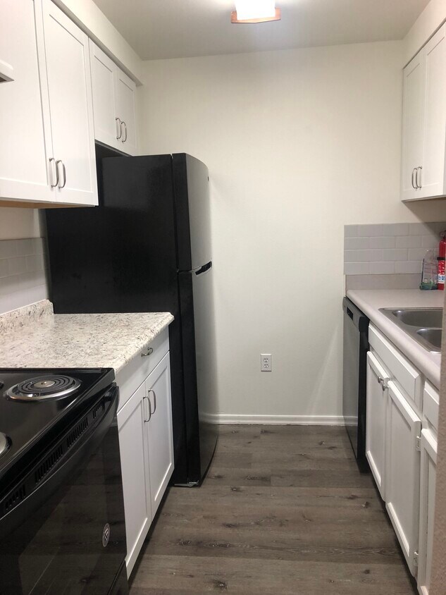 Foto principal - 1327 Chestnut St