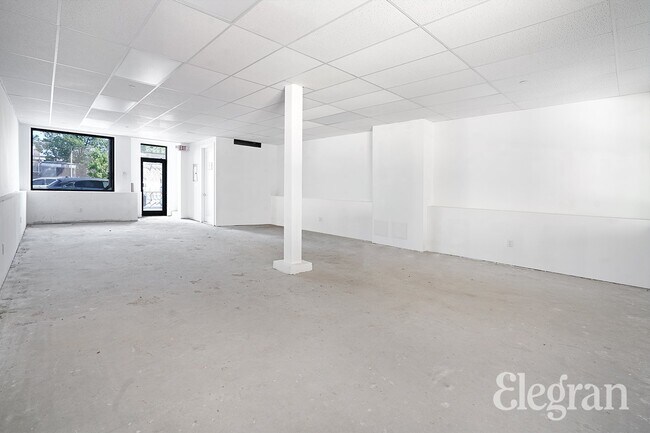 Building Photo - 362 Van Brunt St