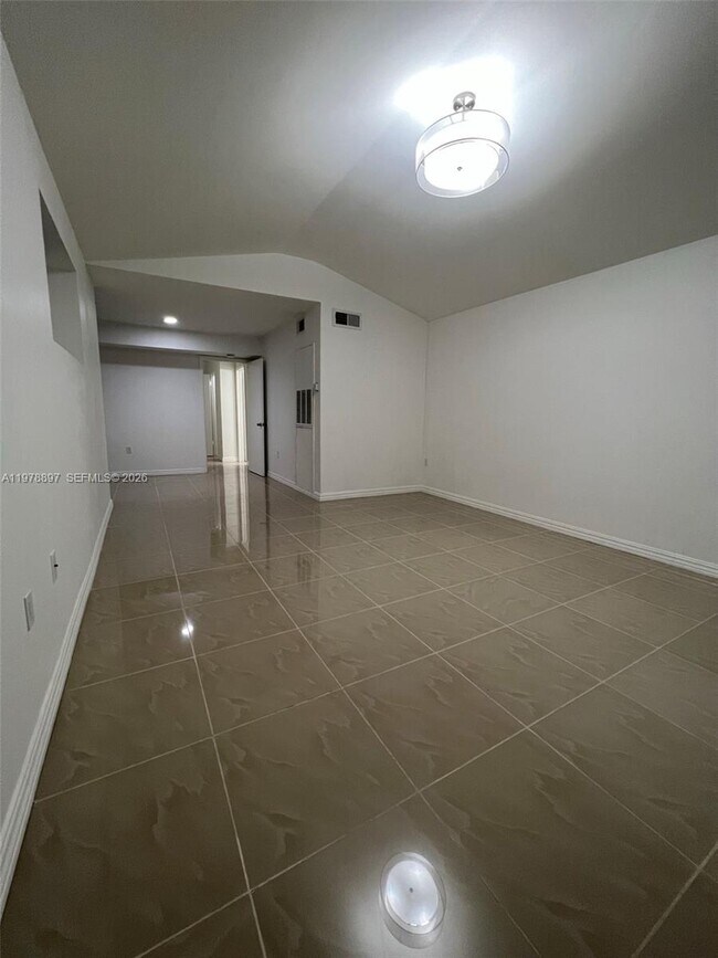 Foto del edificio - 15581 SW 104th Terrace