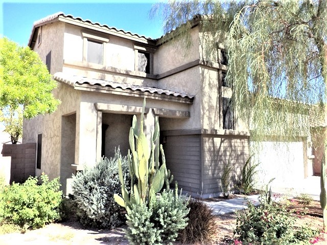 Foto principal - 2680 E Waterview Court