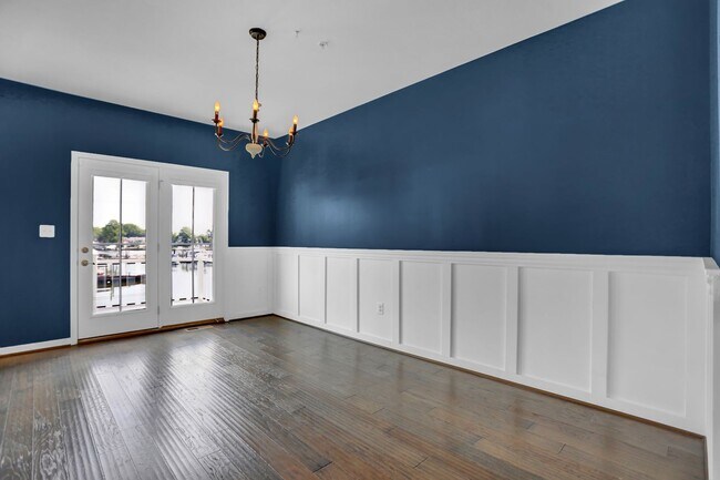 Foto del edificio - Stunning Townhome with Water Views!