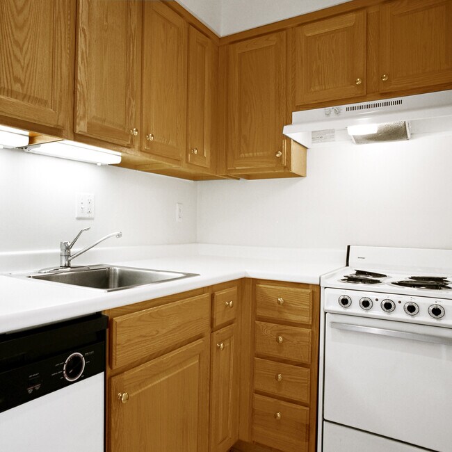Foto del edificio - Franklin West Apartments, Leasing Office