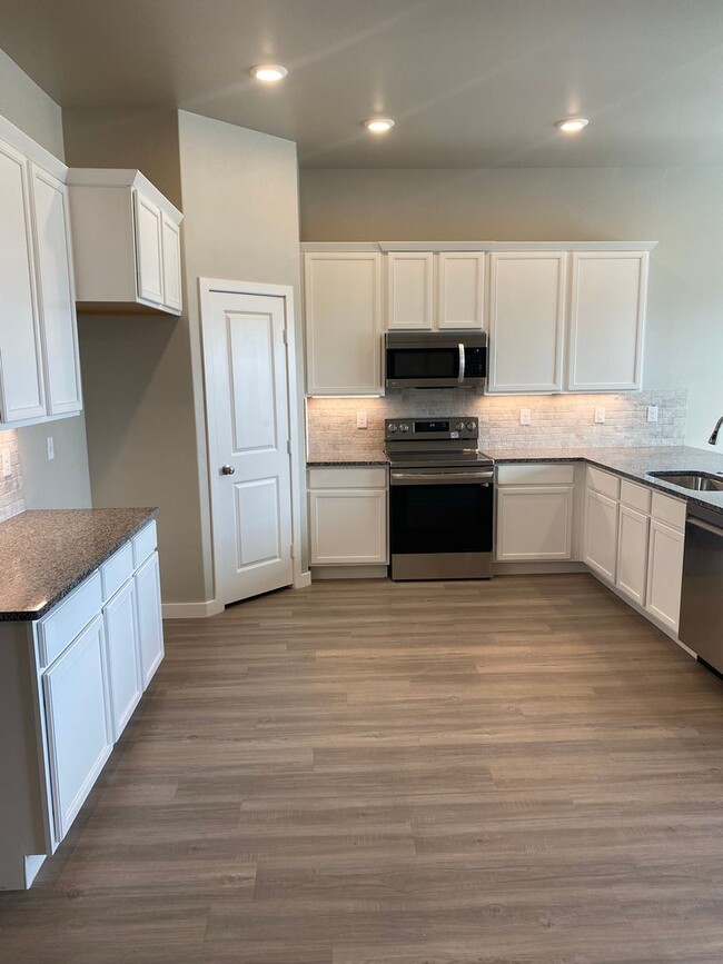 Building Photo - 4 bed 2 bath - Cooper ISD