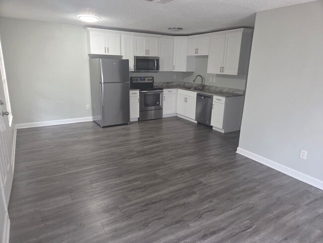 Foto del edificio - 2322 W St John St