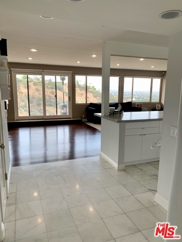 Foto del edificio - 3733 Oakfield Dr