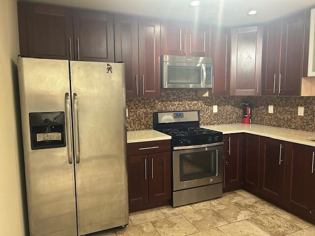 Foto del edificio - 24 BUTTONWOOD St