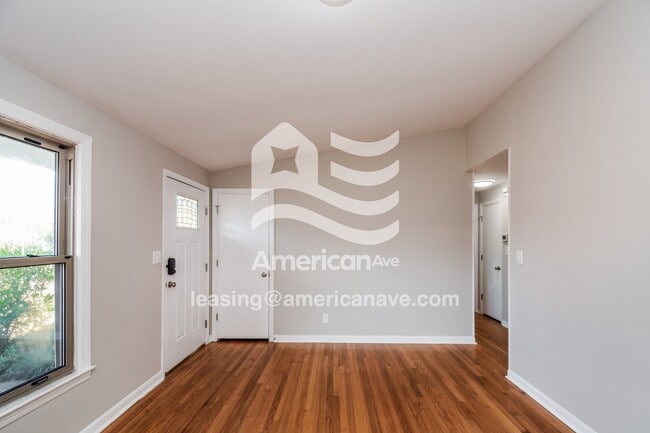 Foto del edificio - 741 Moriston Rd